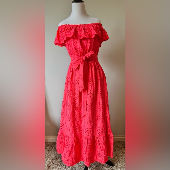 Lilly Pulitzer off the shoulder maxi dress NWT - Picture 1 of 10